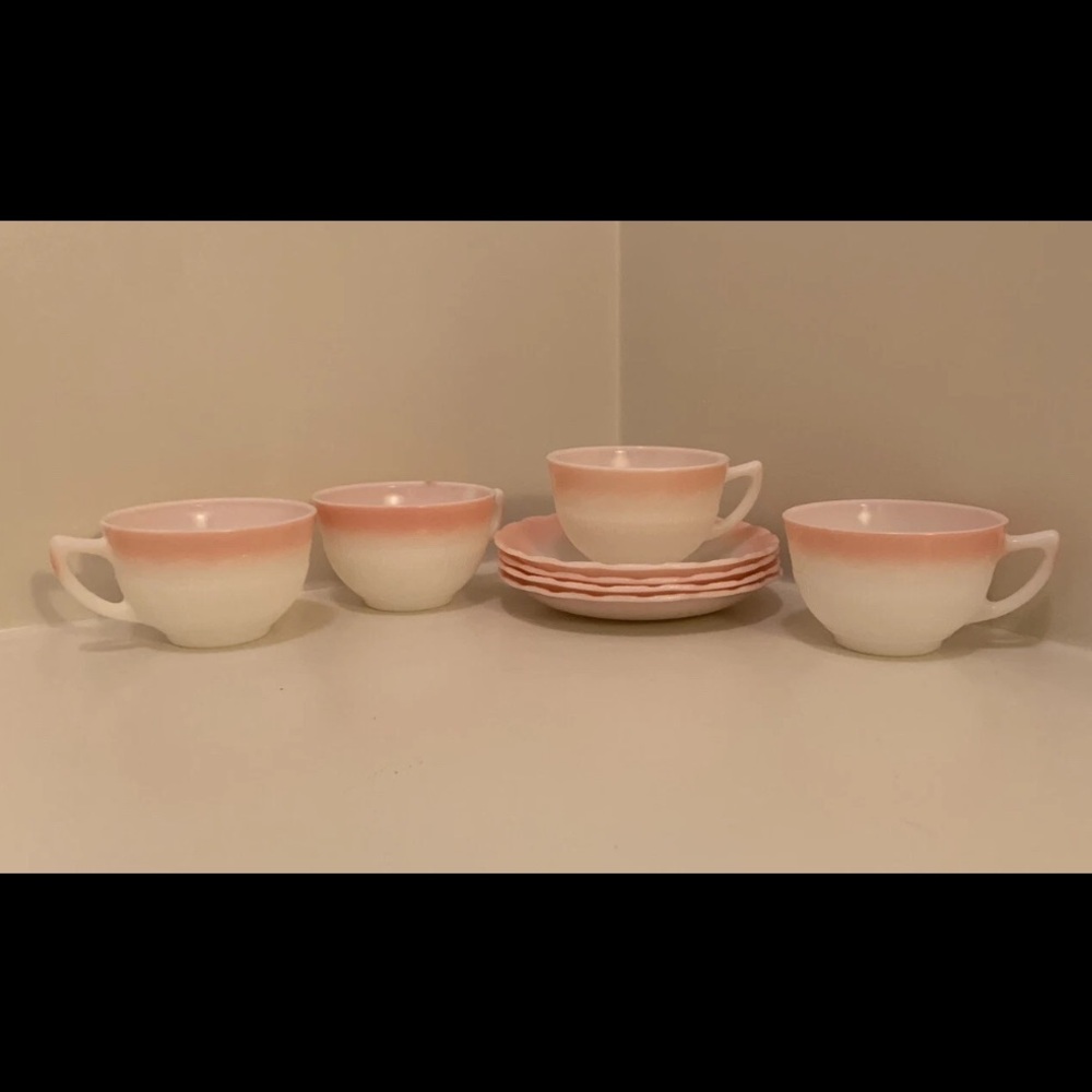 RARE Vtg Antique Macbeth-Evans Oxford Pattern pink ombre cups & saucers